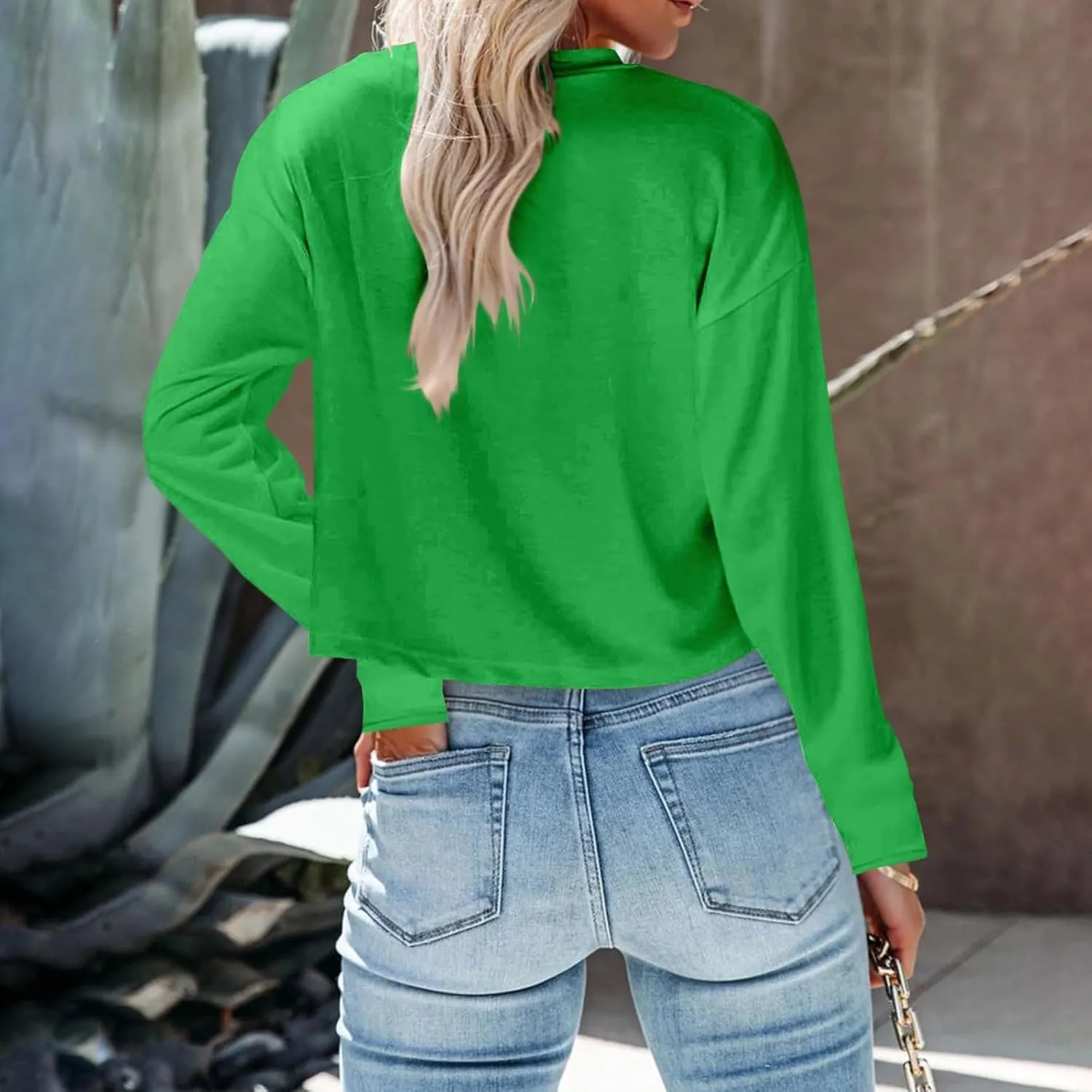 Fashion Solid Classic Pullover for Womens Long Sleeve V Neck Sweatshirt Casual Lightweight Hoodies Daily Fall Outfits