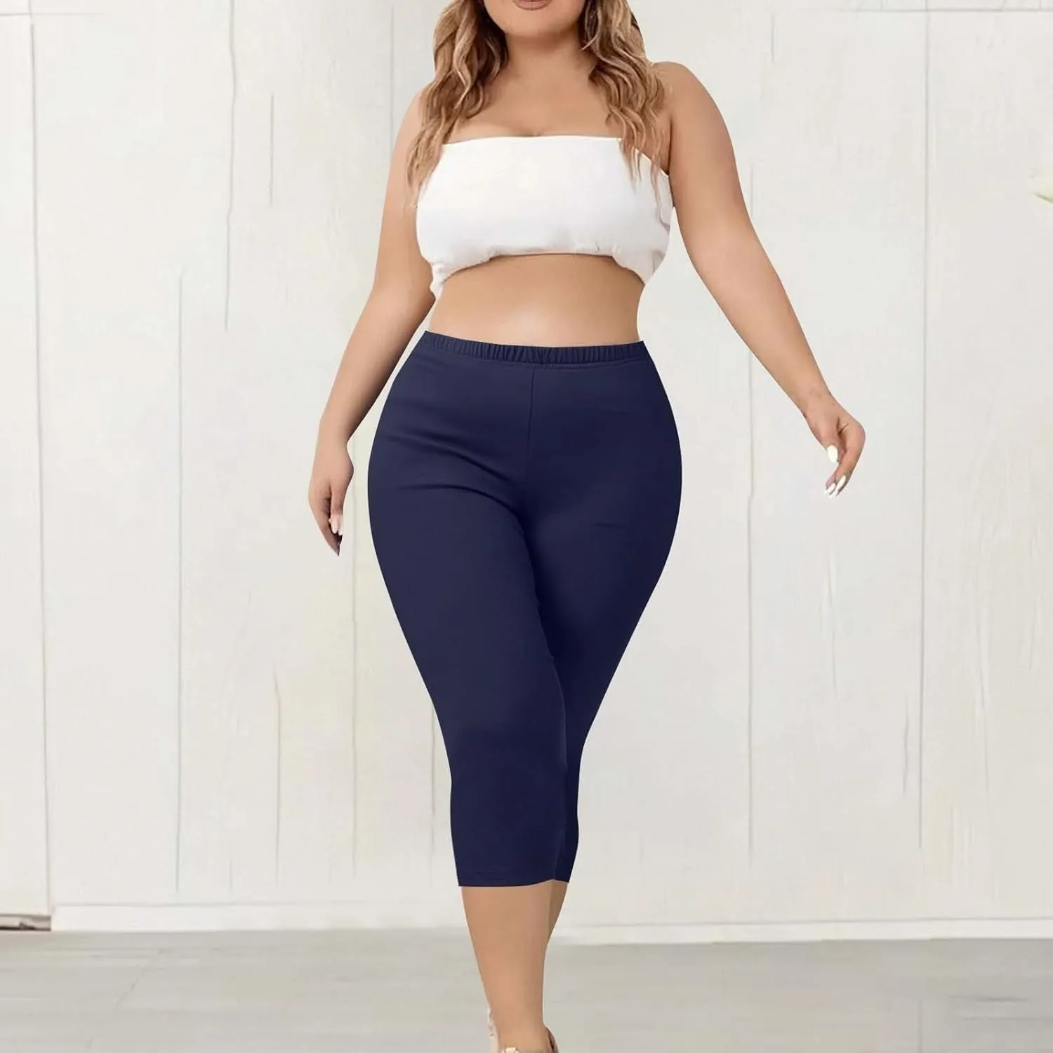 Mmoneyake Plus Size Capri Leggings for Curvy Women Stretch Knee Length Leggings High Waisted Yoga Workout Pants Cropped Tight