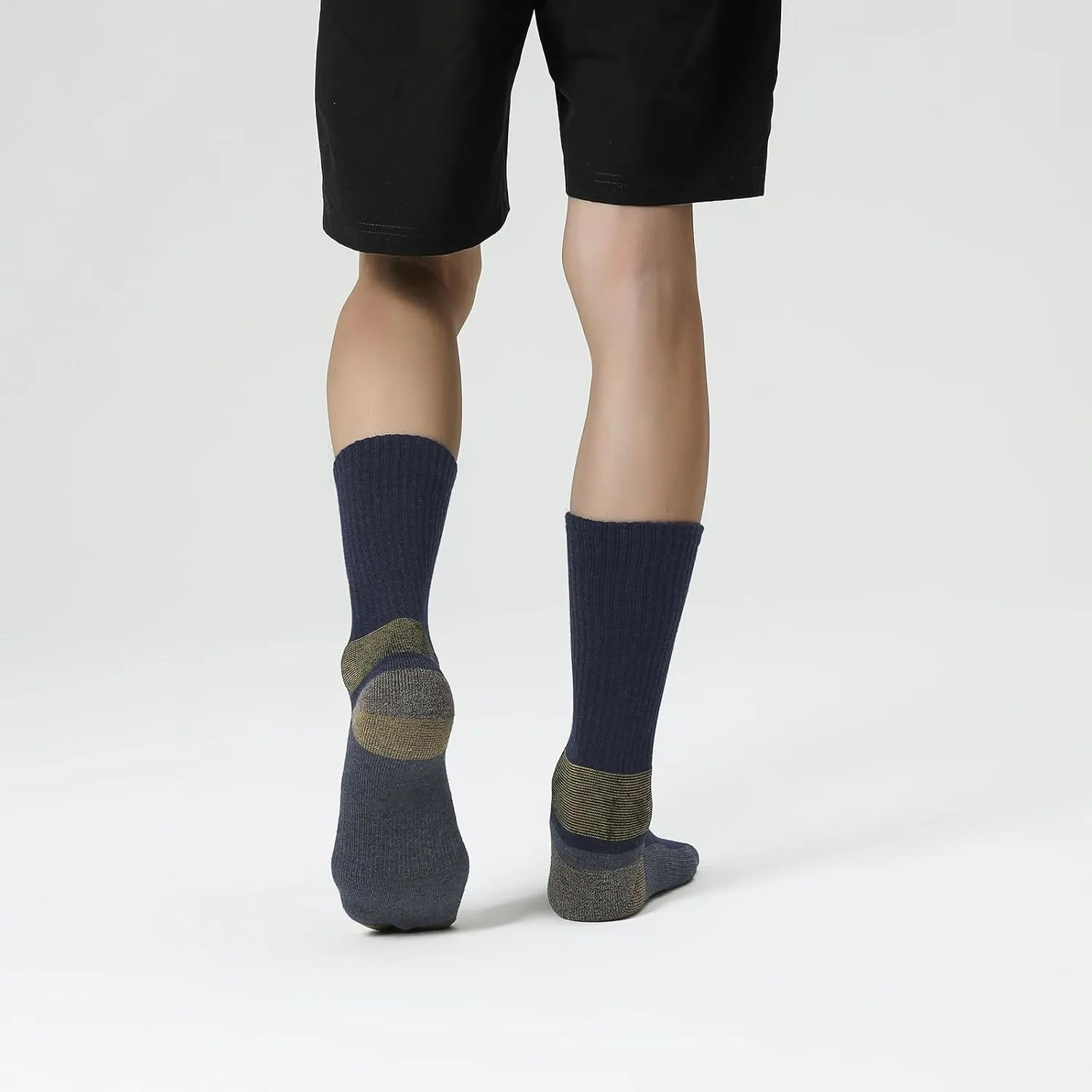 WANDER Merino Wool Socks Men 3 Pairs Cushioned Calf Boot Socks Moisturing Wicking Everyday Thermal Crew Socks