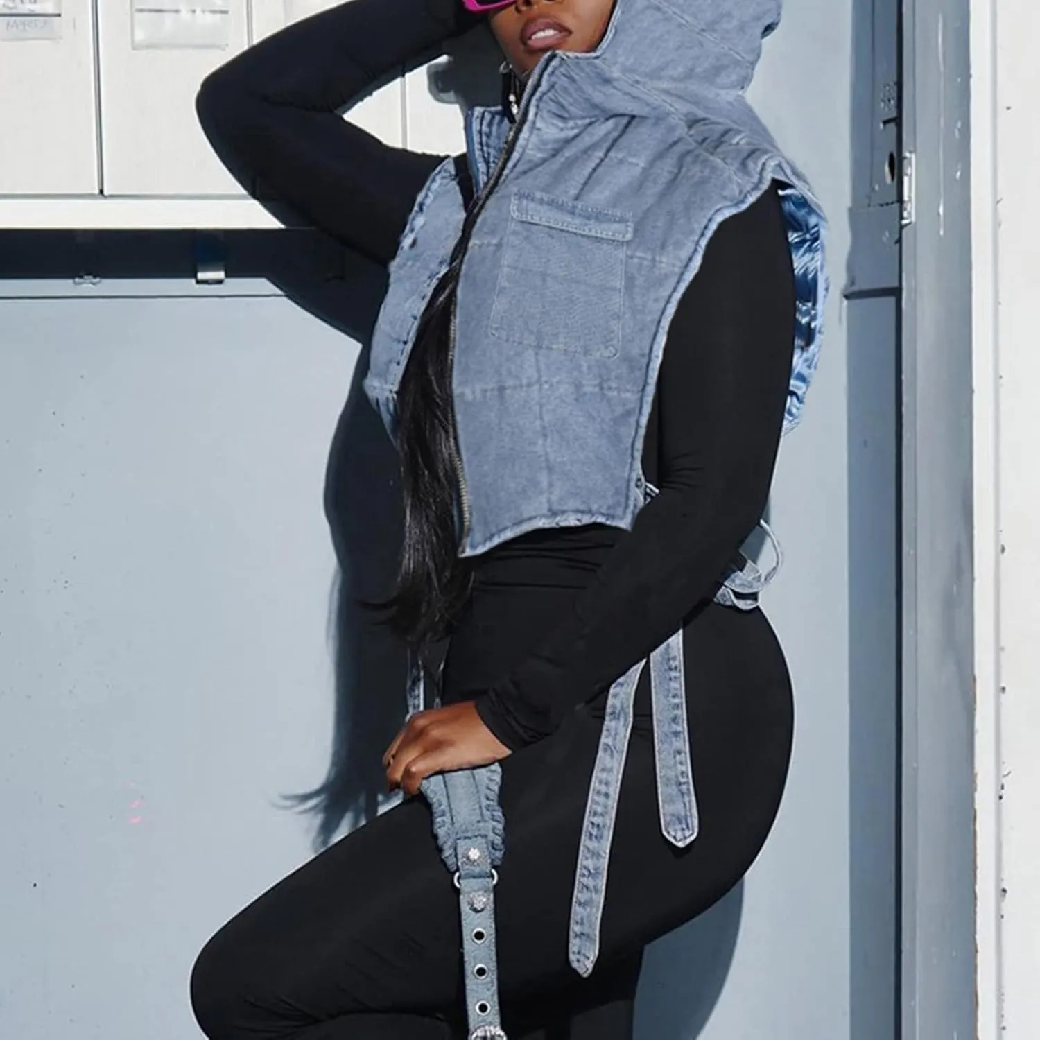 Womens Causal Sleeveless Hooded Denim Vest Zipper Padded Vest Relax Fit Jean Vest Outwear Cropped Vest Jacket