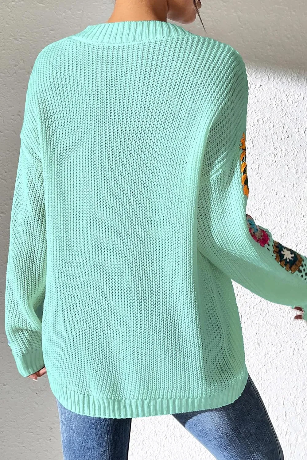 Womens Classic Boho Floral Crochet Long Sleeve Sweaters Casual Pullover Knitwear for Fall Winter Basic Tops 2024
