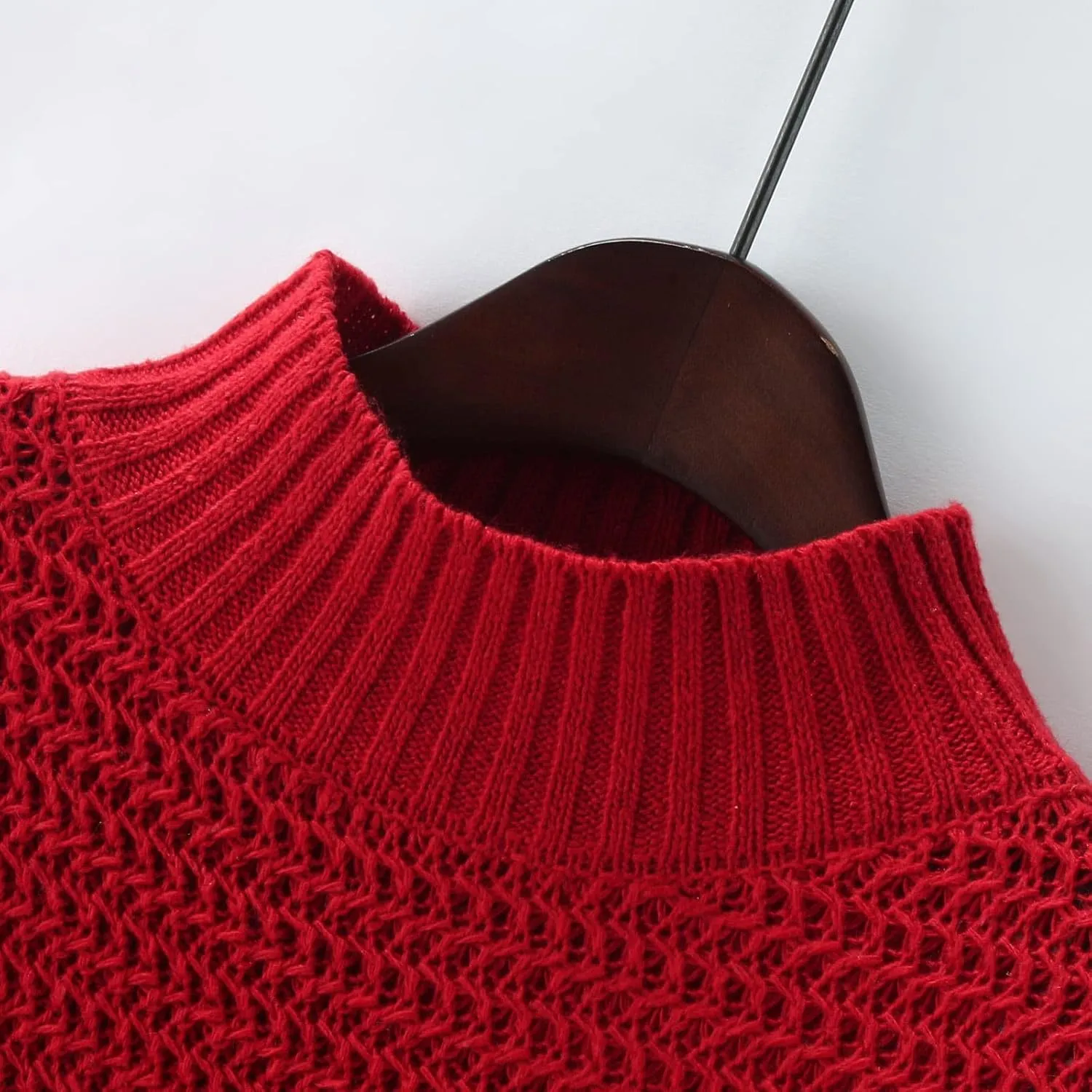 Women's Crew Neck Cable Knit Pullover Sweater Long Sleeve Casual Relaxed Fit Soft Cozy Knitwear Fall Winter Layering