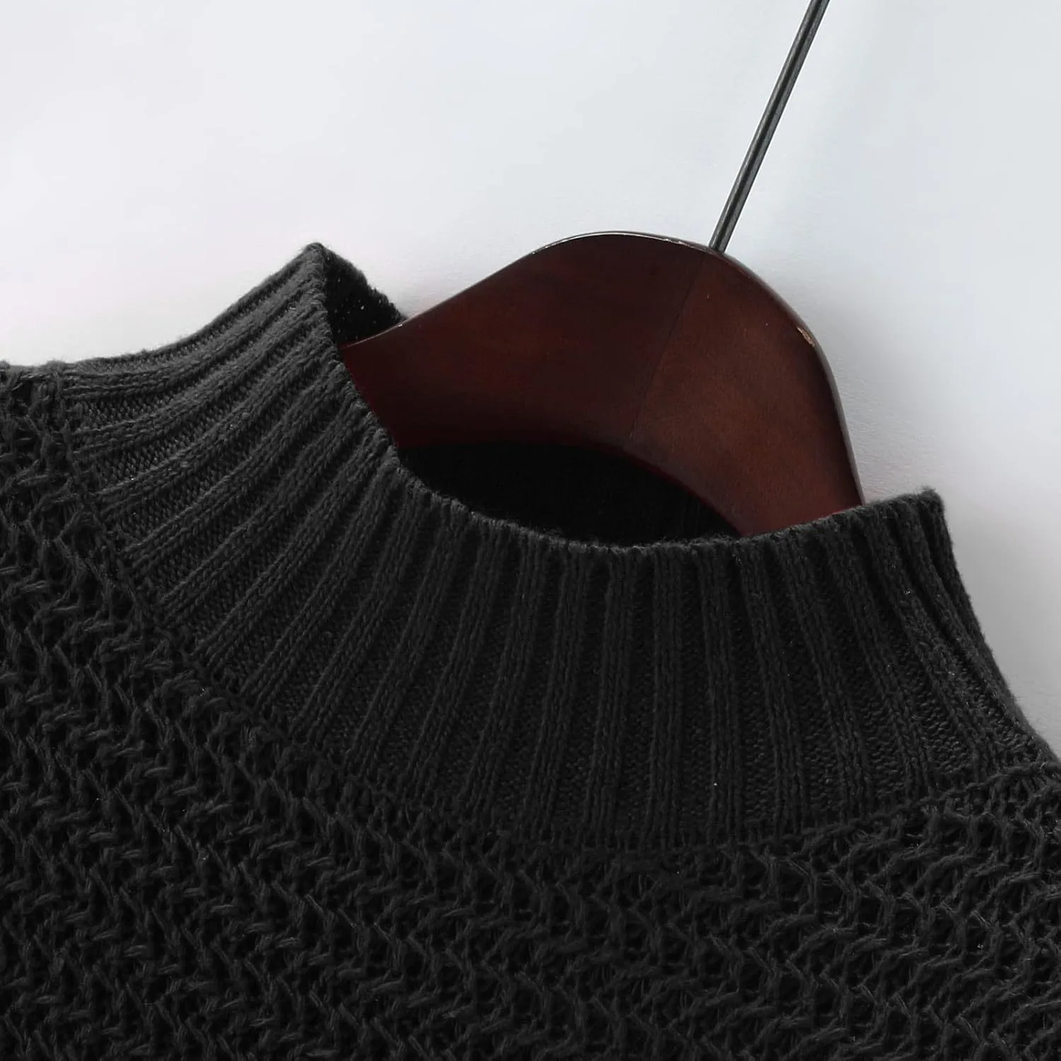 Women's Crew Neck Cable Knit Pullover Sweater Long Sleeve Casual Relaxed Fit Soft Cozy Knitwear Fall Winter Layering