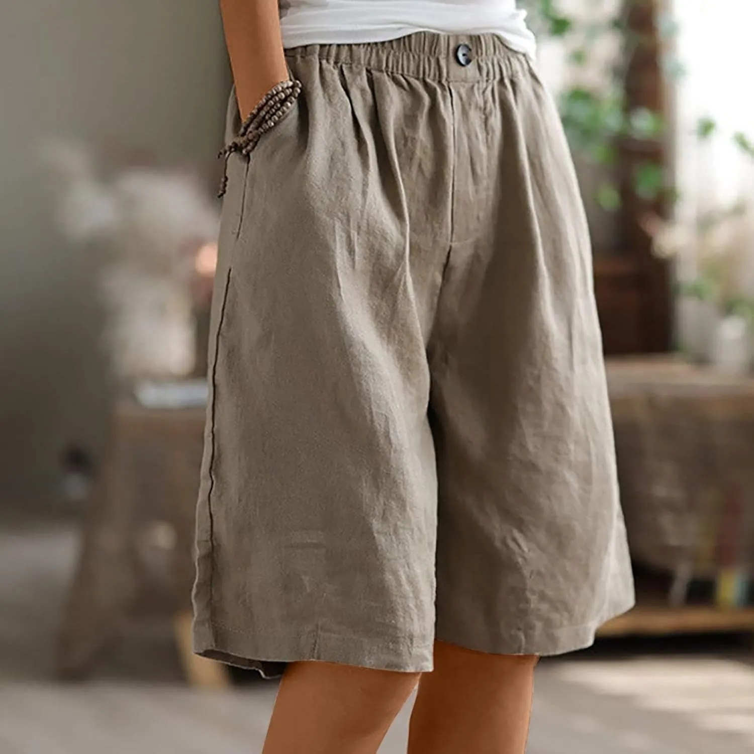 Women's Green Solid Cotton Linen Bermuda Shorts